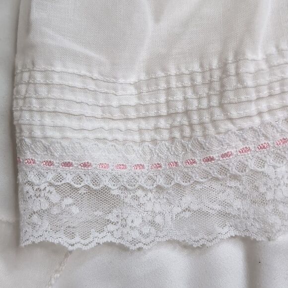 Vintage Fresita 9-12 Months White Embroidered Little Lamb Apron - Picture 3 of 9